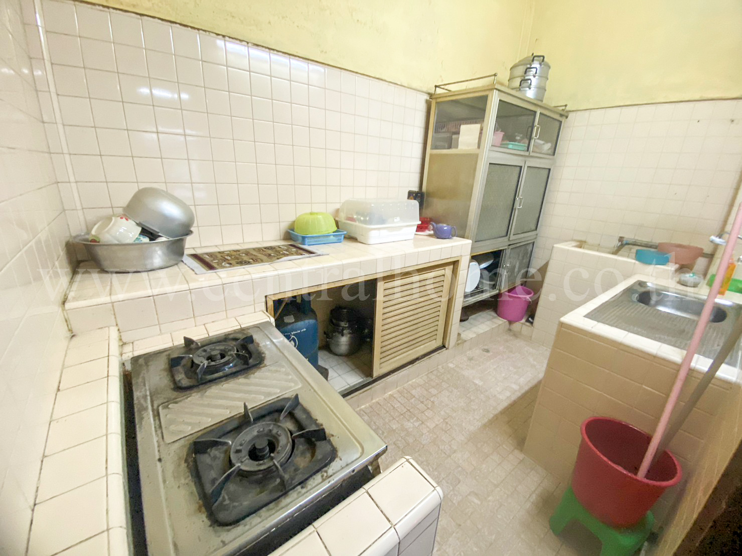 อาคารพาณิชย์ ถนน สมเด็จพระเจ้าตากสิน