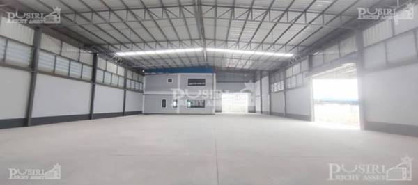 โรงงานใหม่ ย่านท่าเสา 1 ไร่ พื้นที่ใช้สอย 784 ตร.ม. พร้อมออฟฟิต 2 ชั้น เก็บเยอะ/วางหนักได้พื้นรับ 3 ตัน/ตร.ม. + พื้นที่ต่อเติมด้านข้างกว่า 1 งาน - kk5541s