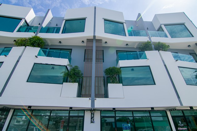 ขายโฮมออฟฟิศ หลังมุม ติดสวน โครงการริชชี่เพลส ประชาอุทิศ กรุงเทพมหานคร