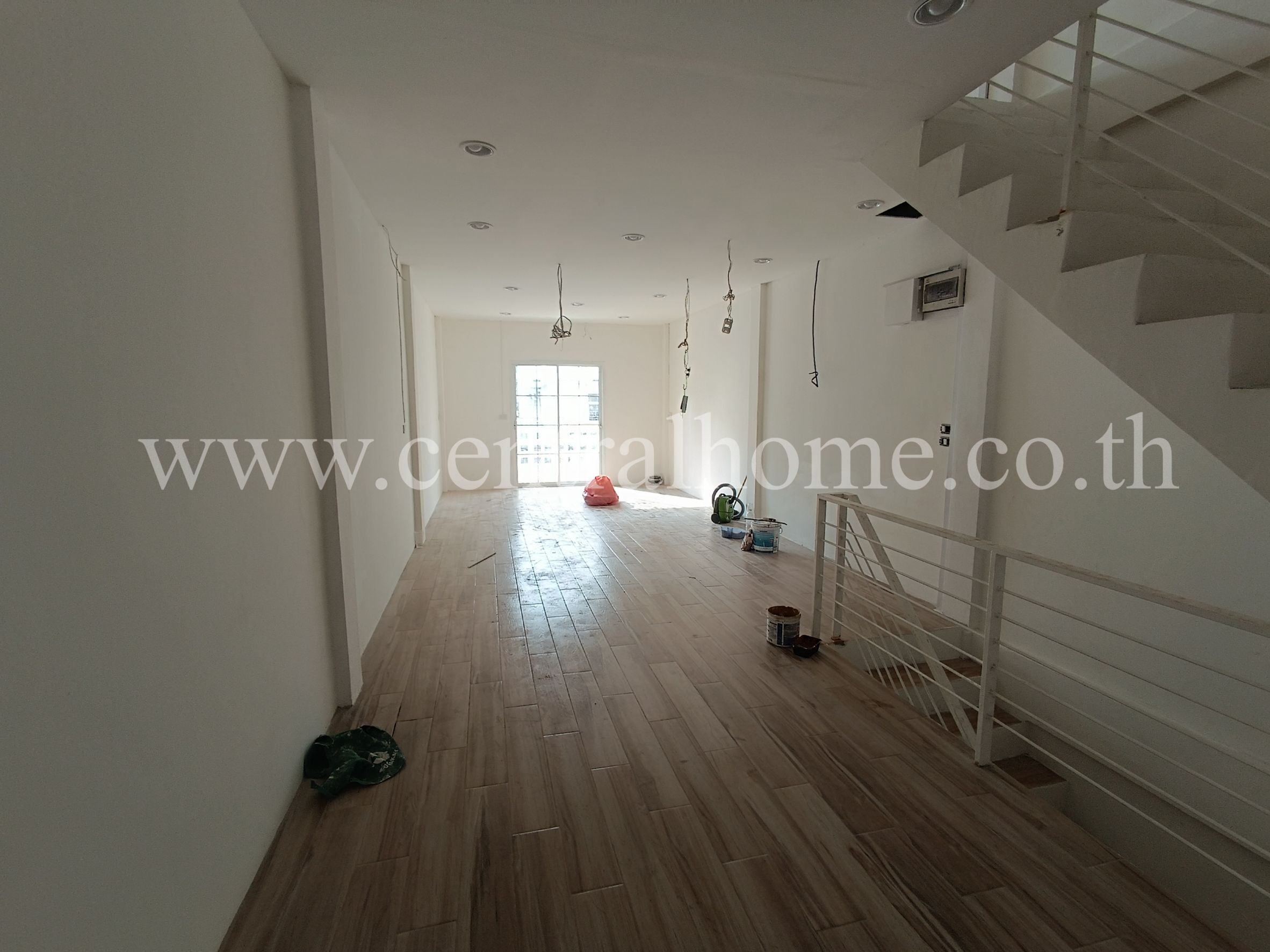 เช่า ตึกแถว 4 ชั้น ซอย สีลม 20 ใกล้วัดแขก เหมาะค้าขาย