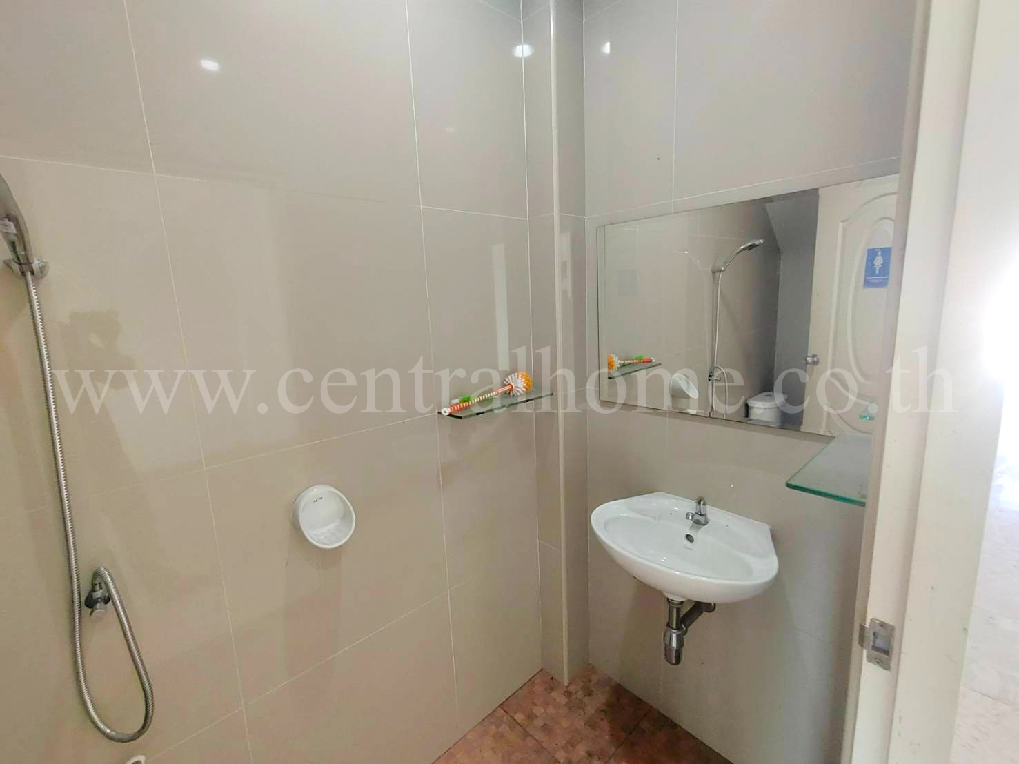 อาคารพาณิชย์ ซอยกรมที่ดิน บางบัวทอง