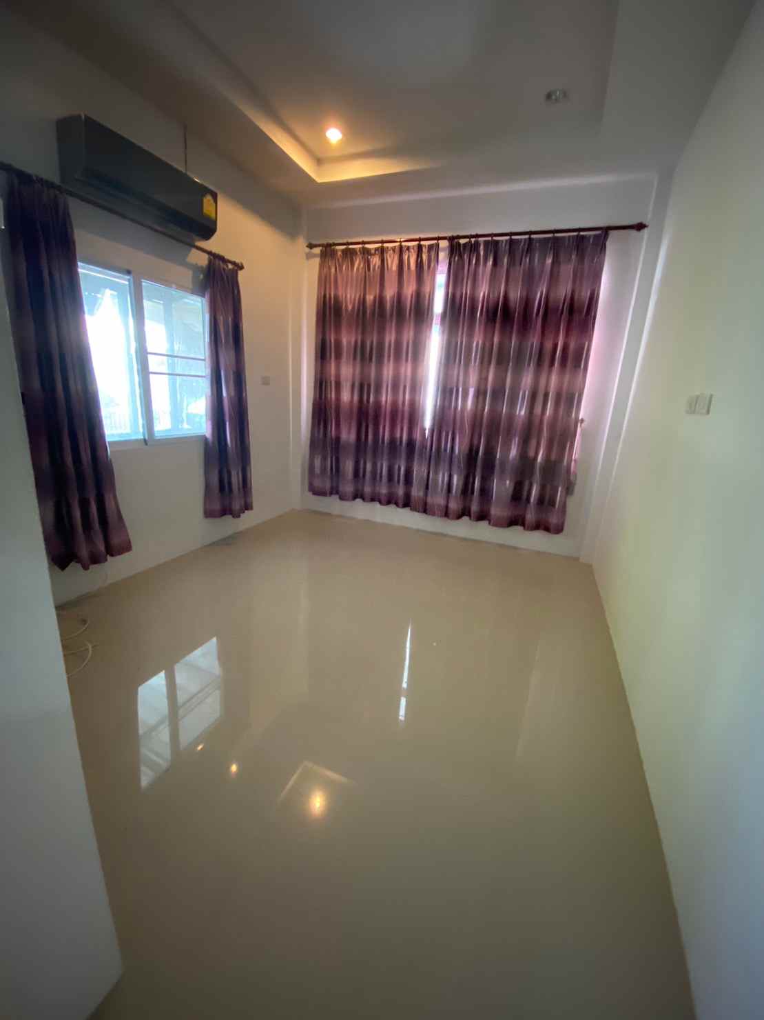 บ้านชั้นเดียว พร้อมอยู่ หมู่บ้านเดอะแกรนด์พาร์ค อ.บางปะอิน จ.พระนครศรีอยุธยา