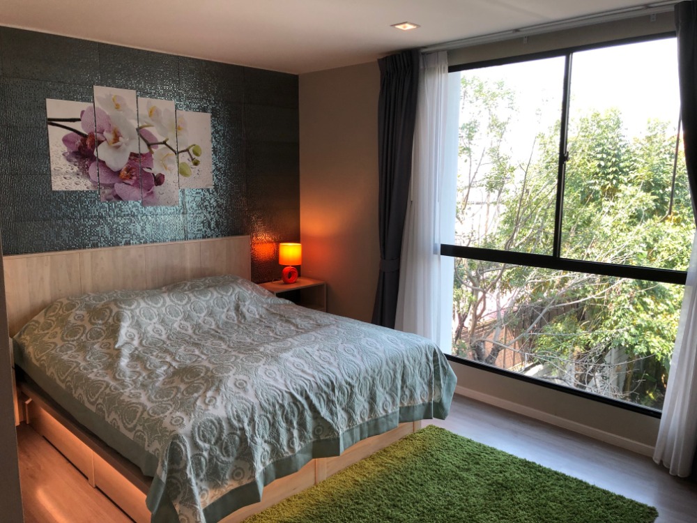 ทาวน์โฮมให้เช่า โครงการบ้านกลางเมืองวิภาวดี 3.5 ชั้น สไตล์ Duplex หลังมุม