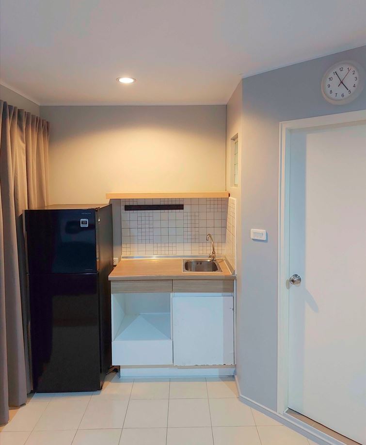 ให้เช่าคอนโด ลุมพินี ฯ รามอินทรา-นวมินทร์ ชั้น 18 วิวสวย ทำเลดีติดถนนใหญ่ เข้าออกได้ 2 ทาง เดินทางสะดวก