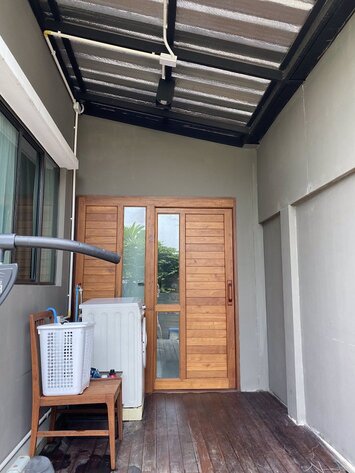 ขายบ้านแฝด ตัวบ้านแยก สไตล์บ้านเดี่ยว มี 2 ชั้น หมู่บ้านพฤกษาวิลล์ 92 ซอยลาดกระบัง 14/1 กรุงเทพมหานคร เจ้าของขายเอง