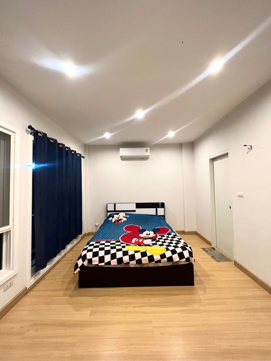 Agent Post ขายบ้านแฝด สภาพสวย พร้อมอยู่ ของแถมไม่ต่ำกว่า 6 รายการ ฟรีส่วนกลางอีก 1 ปี