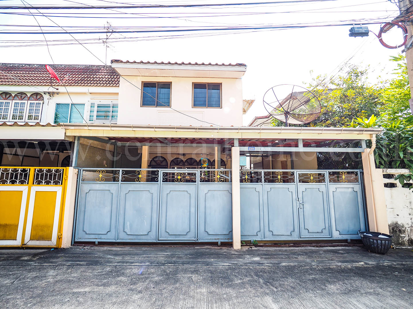 ทาวน์เฮ้าส์ สะพาน 99 ประชาชื่น
