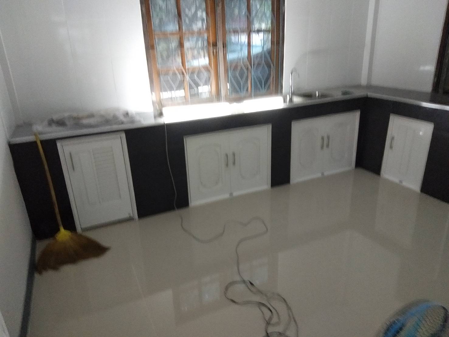 รับต่อเติมบ้านและงานอื่นๆ กันสาดหน้าบ้าน โรงจอดรถ ห้องน้ำ ห้องครัว เดินไฟ ตามเนื้อหาด้านล่าง งานเล็กงานน้อย-งานมาก ไปหมด559...DASDASDSD