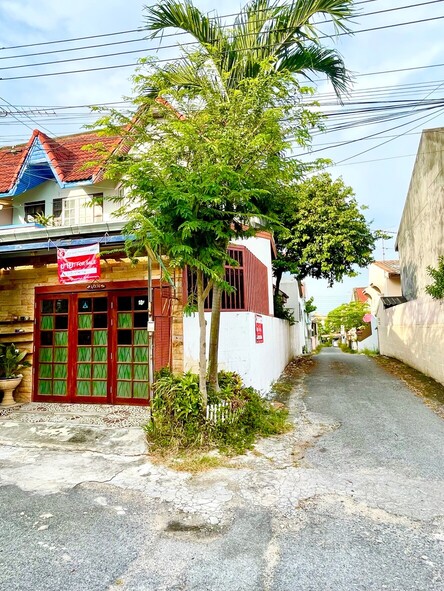ขาย ทาวน์เฮ้าส์ หมู่บ้านร่มสุขวิลเลจ 8 หลังริม บ้านฉาง ระยอง