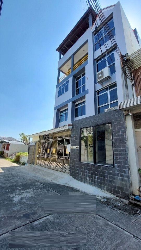 ให้เช่าโฮมออฟฟิศ 5 ชั้นพื่นที้ใช้สอย 700 ตรม. ซอยอินทราภรณ์ ศรีวรา ใกล้ๆกับถนนเลียบทางด่วน