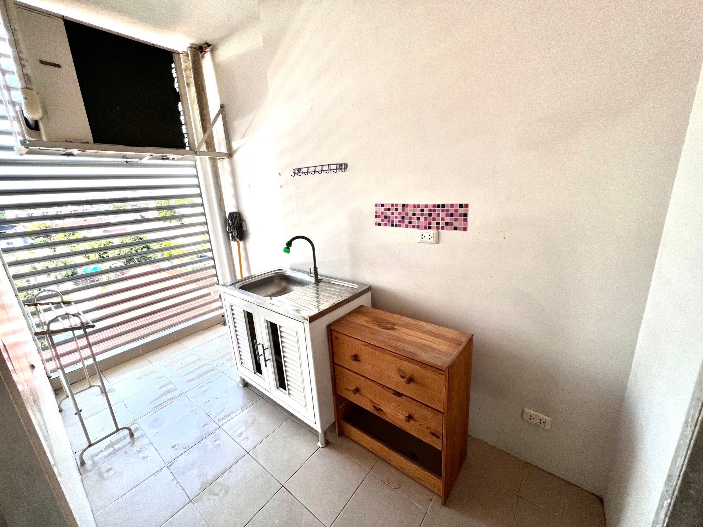 ขายหรือให้เช่า Plum Condo Nawamin (พลัม คอนโด นวมินทร์) ตึก B  ชั้น 6 ทำเลดี วิวสูง ห้องสะอาดน่าอยู่ (เจ้าของขายเอง)