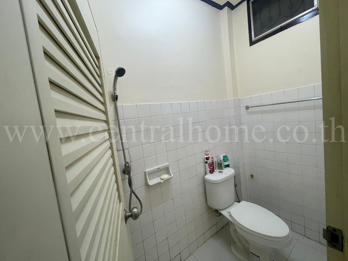 บ้านแฝด บ.ก.ทหารบกสูงสุด รามอินทรา 46 แยก 3