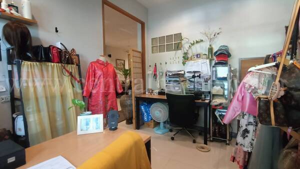 ทาวน์เฮ้าส์ หมู่บ้าน รัตนาวลัย ดอนเมือง พร้อมเฟอร์นิเจอร์