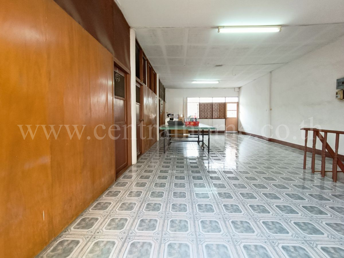 อาคารพาณิชย์ 3 คูหา ท่าดินแดง10