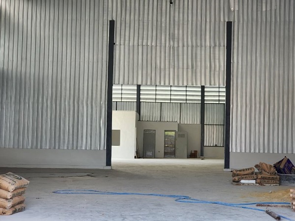  ให้เช่า โกดังสร้างใหม่ 300ตรม   ใกล้ ซอย ศรีด่าน 1/3  ตำบล สำโรงเหนือ สมุทรปราการ เหลือ 1 โกดัง