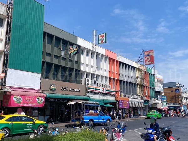 เช่าเซ้ง อาคารพาณิชย์ 2 คูหา ใกล้ หอนาฬิกา ท่าน้ำนนท์