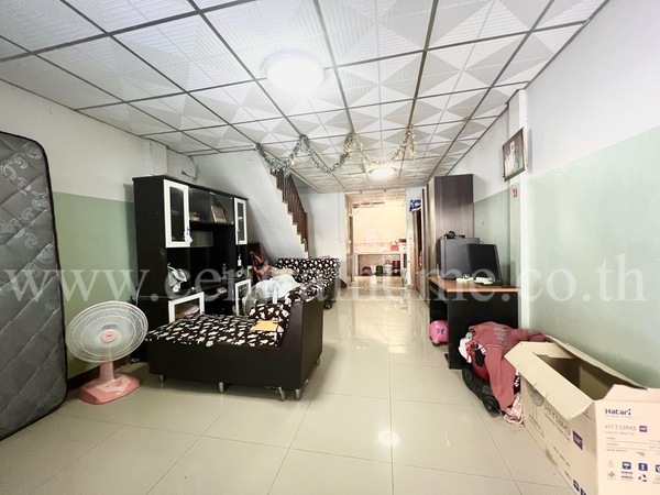 ทาวน์เฮ้าส์ หมู่บ้าน นันทิชา 1 บางบัวทอง - ไทรน้อย