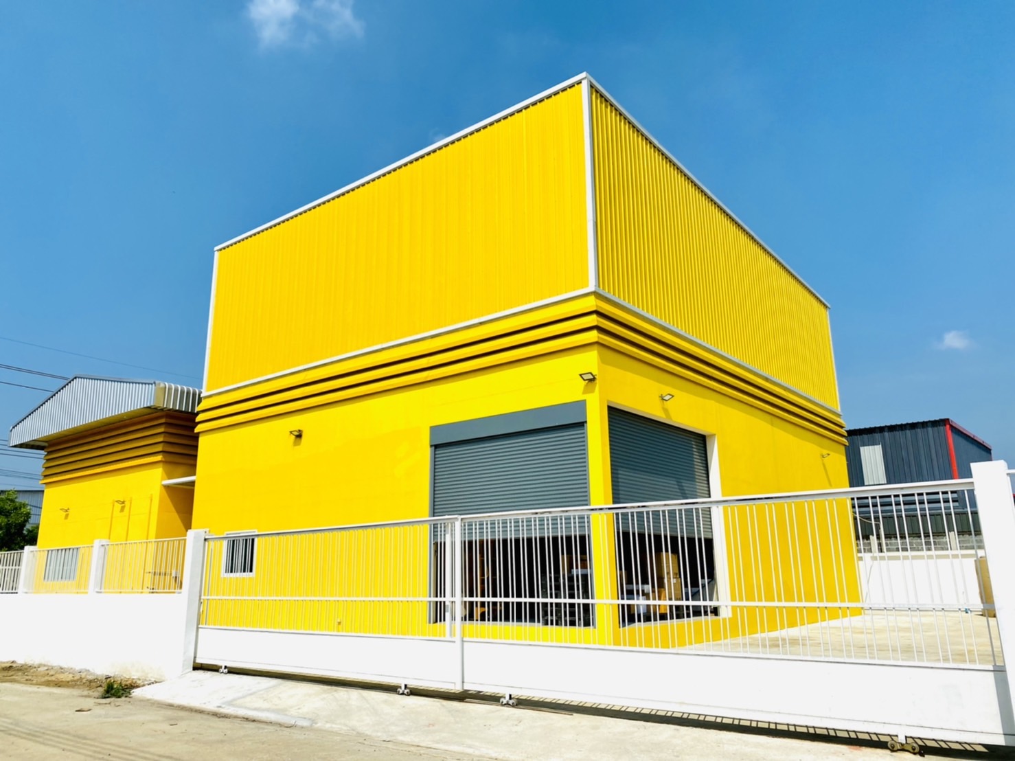 ที่ดินสวย ทำเลดี เหมาะสร้างออฟฟิศ โกดังโรงงาน ขอ อย. ขอ รง.4 ได้