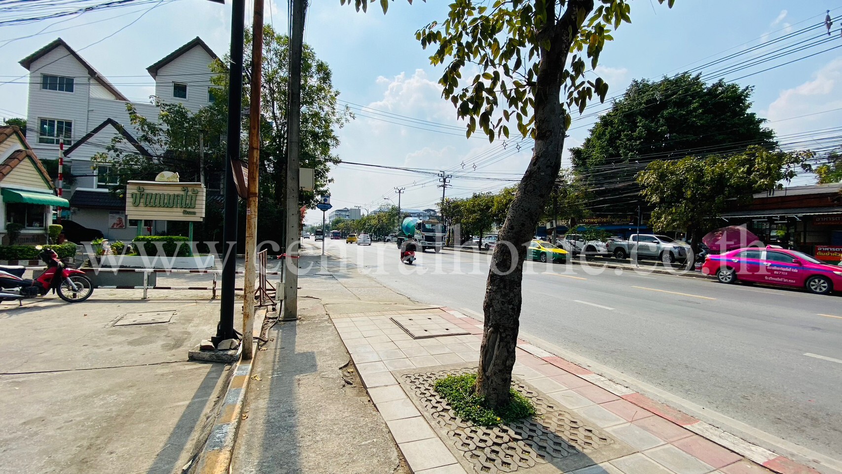 อาคารพาณิชย์ แมกไม้ ติดถนนสุขาภิบาล 5 ทำเลทอง ฝั่งตรงข้ามตลาดวงศกร