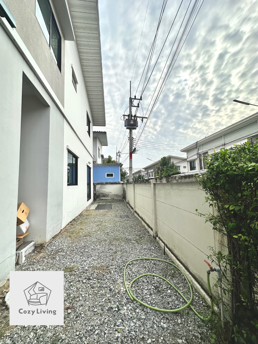 ขาย ทาวน์โฮม โมดิ วิลล่า ลาดกระบัง-สุวรรณภูมิ (Modi Villa Ladkrabang-Suvarnabhumi) 3นอน 2น้ำ 28ตร.ว.