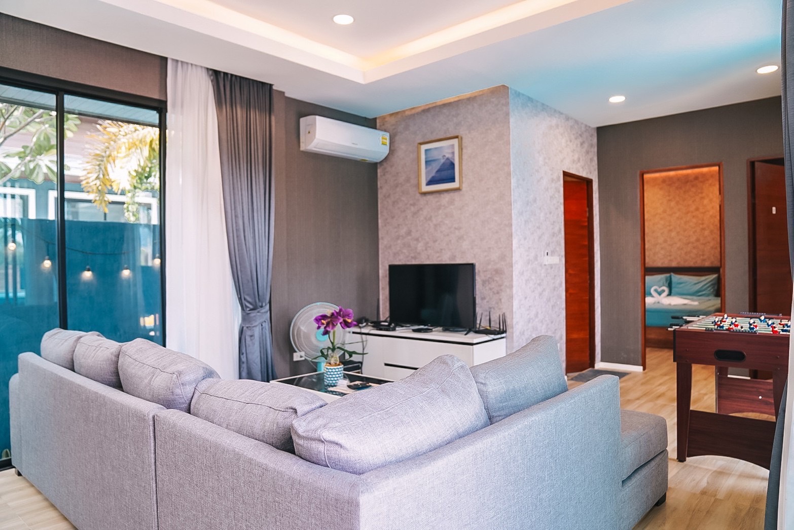 ขายบ้านพักพูลวิลล่า พร้อมดำเนินการธุรกิจปล่อยเช่าต่อ ทำเลดี ชะอำ เพชรบุรี มีลูกค้าเช่าตลอด