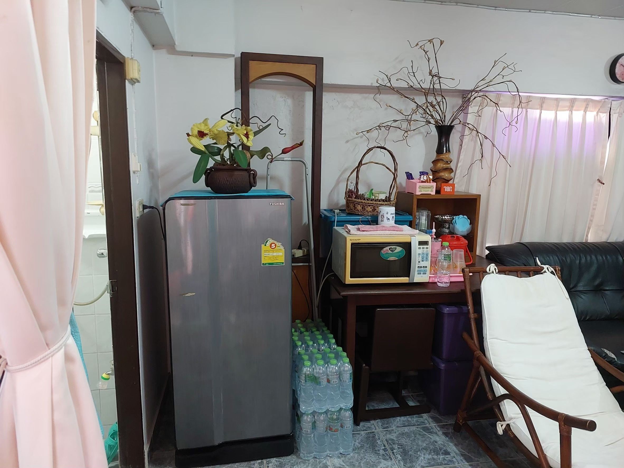 ขาย บางยี่ขัน คอนโดมิเนียม ชั้น 8 ห้องมุม ทำเลดีวิวสวย ใกล้ MRT สถานีบางยี่ขัน ใกล้สะพานพระราม 8