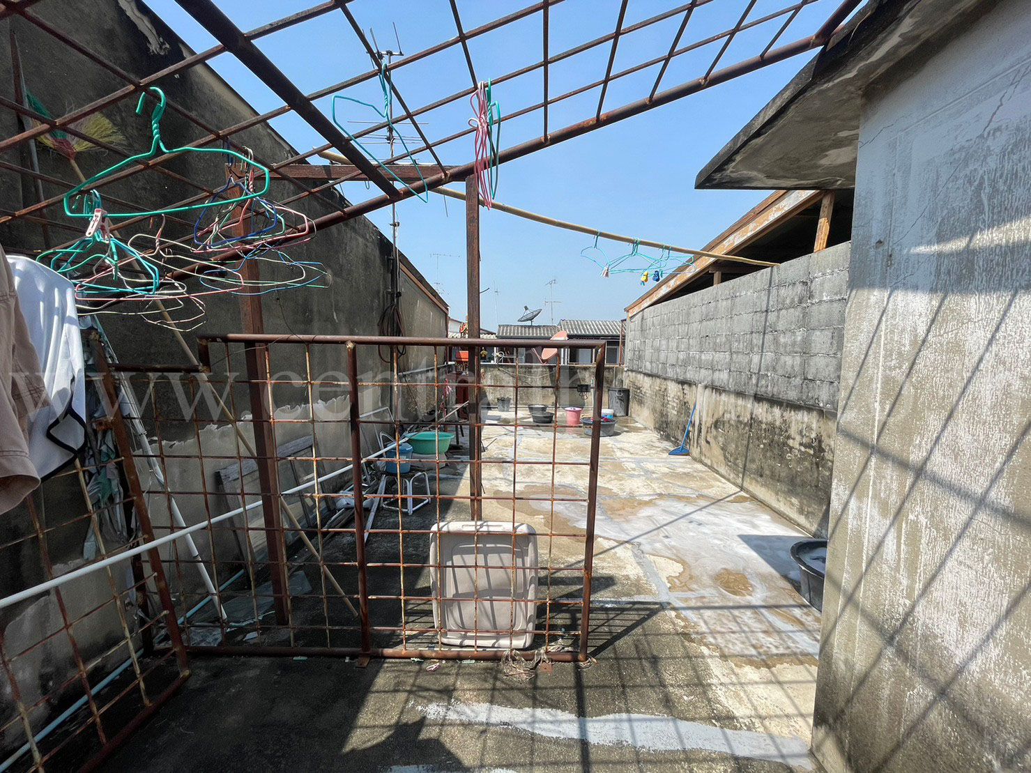 อาคารพาณิชย์ หมู่บ้าน สยามวิลล่า เพชรเกษม 48 แยก 45 ถูกที่สุด