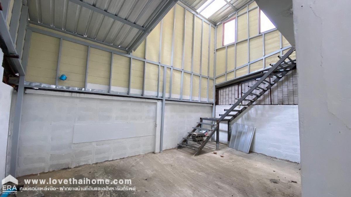 ขายตึกแถว ถนนรามคำแหง54 เข้าซอยเพียง 100 เมตร พื้นที่24ตรว. ใกล้ BTS สถานีลำสาลี เพียงแค่ 150 เมตร อยู่ในย่านใจกลางเมือง เหมาะสำหรับค้าขาย สภาพดีมาก ราคาถูก