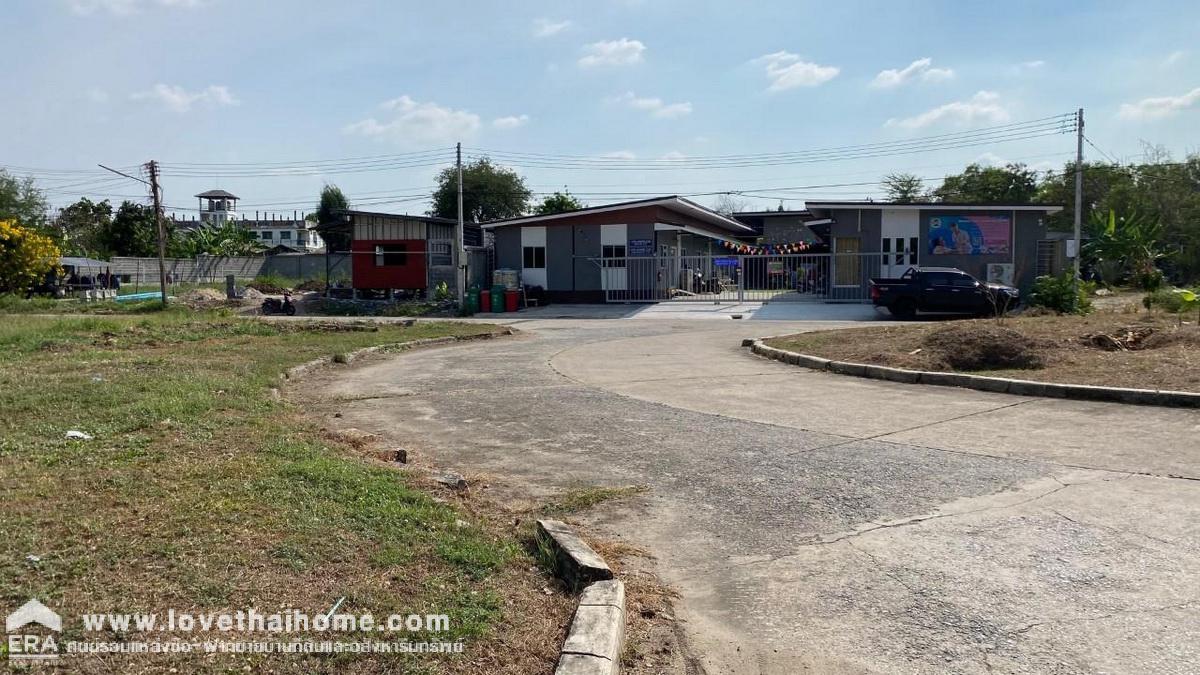 ขายที่ดินเมืองเอก ซ.เอกรัตน์ 1 ราคาถูกสุดในย่านนั้น 372 ตรว. ใกล้ตลาดสัมมากรเมืองเอก ใกล้มหาวิทยาลัยรังสิต เหมาะทำบ้านอยู่อาศัย หรือบริษัทสำนักงาน