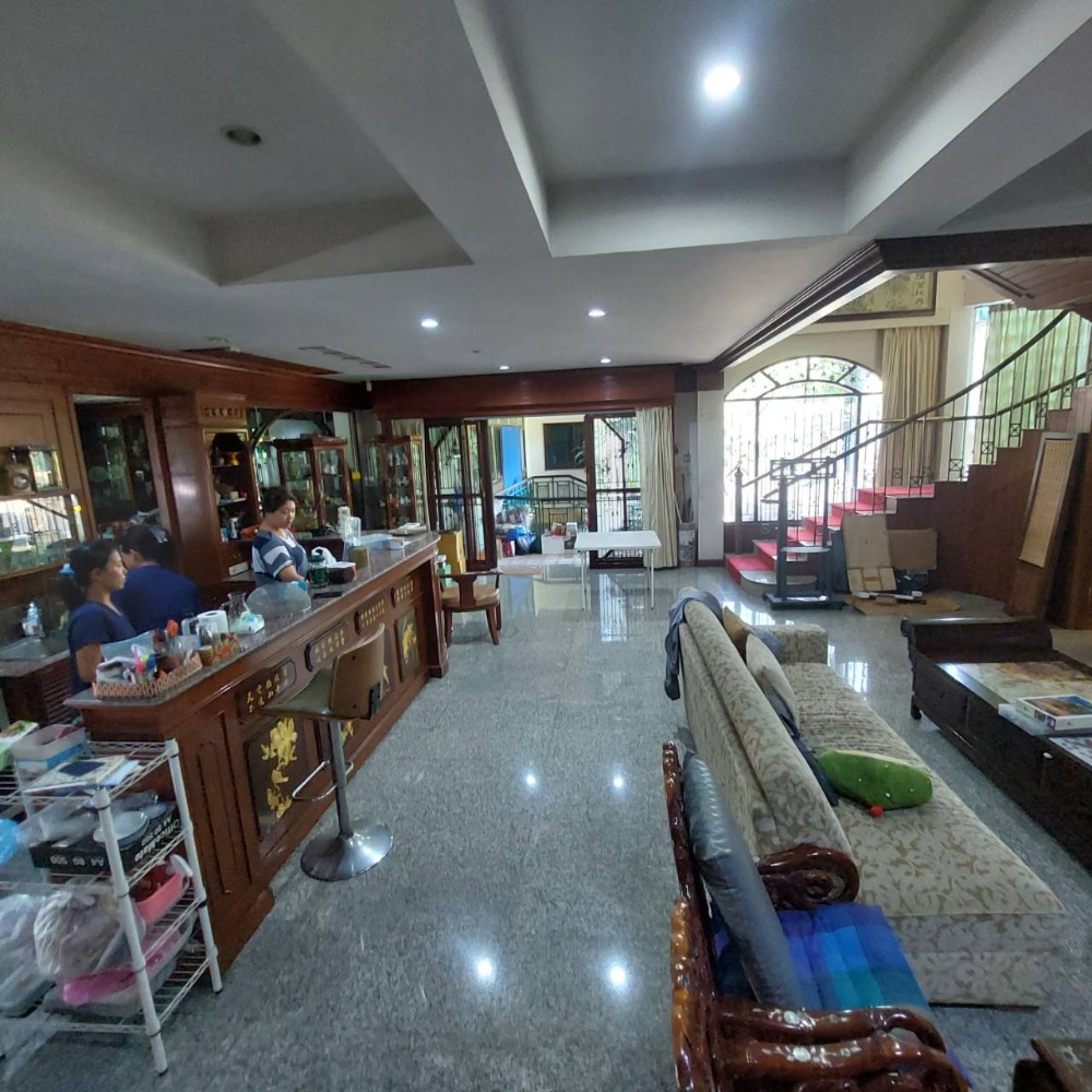 ขายบ้านเดี่ยว2ชั้น หมู่บ้านร่มรื่น เจ้าของทำธุรกิจอสังหาริมทรัพย์ ทำการก่อสร้างเองอย่างดีใช้วัสดุคุณภาพทั้งหมด