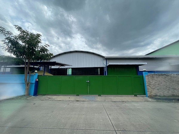 ให้เช่า โกดังพร้อมสำนักงานออฟฟิศ จตุโชติซอยต้นๆ  ออเงิน,สายไหม ออฟฟิศ 3 ชั้น 972 ตรม