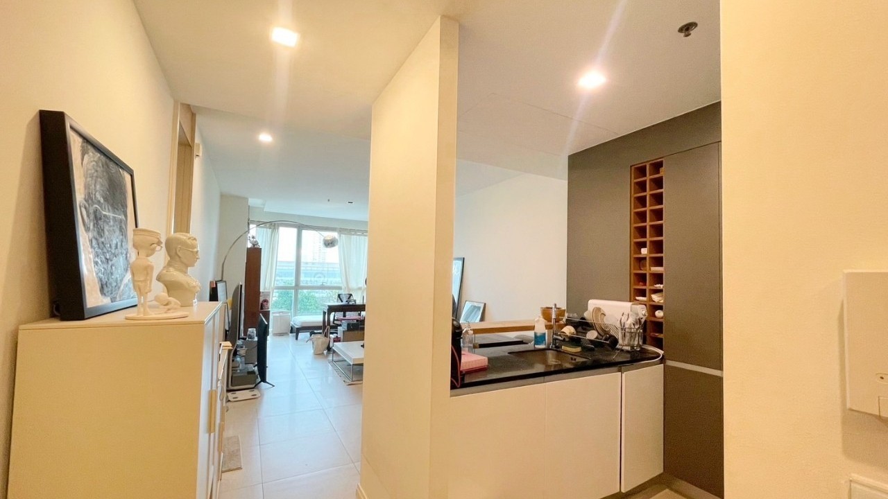 ด่วน  คอนโด THE RIVER ตึก A วิวแม่น้ำเจ้าพระยา ชั้น 7 ห้อง 1 bedroom วิวสะพานกรุงเทพฯทำเลดี