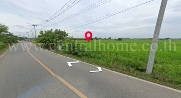 ที่ดินเปล่า เมืองลำพูน ติดสนามฟุตบอลคาวบอยฟิลด์