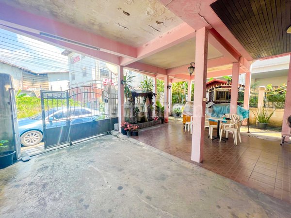 บ้านเดี่ยว 3 ชั้น เปี่ยมรัก - ซอยบรมราชชนนี 87 ใกล้ถนนใหญ่ 50 เมตร