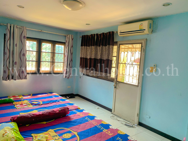 บ้านเดี่ยว 3 ชั้น เปี่ยมรัก - ซอยบรมราชชนนี 87 ใกล้ถนนใหญ่ 50 เมตร