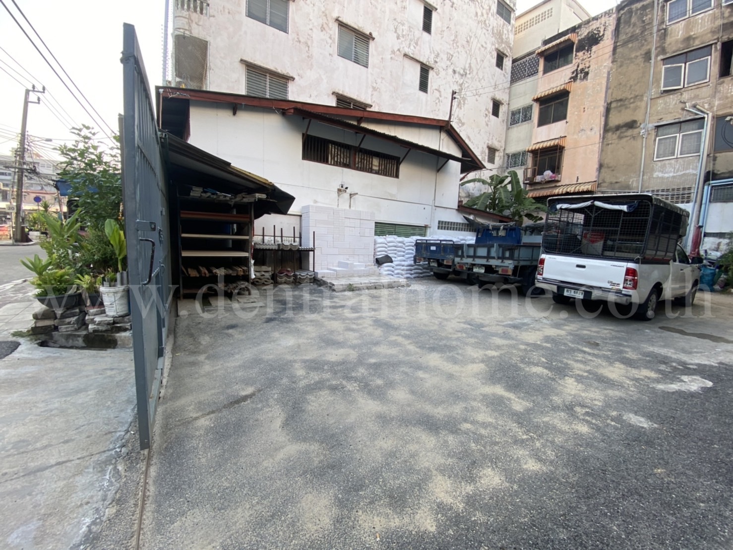 ที่ดิน พร้อมสิ่งปลูกสร้าง ซอยจันทน์ 35 ใจกลางสาทร ใกล้ BTS เซนต์หลุยส์