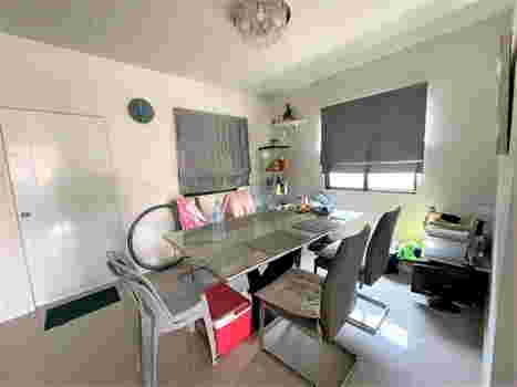 ขาย ทาวน์โฮม 2 ชั้น หมู่บ้าน พลีโน่ รามอินทรา-วงแหวน พื้นที่ 32.5 ตรว. 3 ห้องนอน 2 ห้องน้ำ  หลังมุมมีความเป็นส่วนตัว ตรงข้ามสวน ไม่หันหน้าชนกับบ้านคนอื่น  ต่อเติมหลังคาที่จอดรถและห้องครัวด้านหลังไว้พร้อมมม ทำเลดี ใกล้ทางด่วน