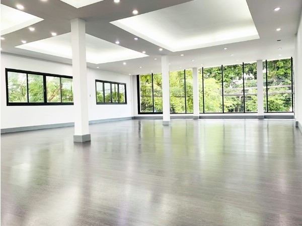 ให้เช่าสำนักงาน 2 ชั้น ขนาด 640 ตรม. บริเวณแจ้งวัฒนะ 14 ทุ่งสองห้อง หลักสี่ ใกล้ศูนย์ราชการ, BTS (ใกล้เสร็จ) เมืองทองธานี และทางด่วน