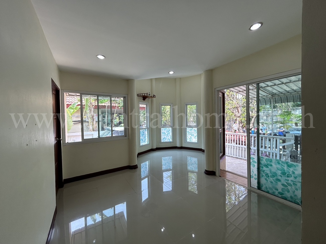 บ้านเดี่ยว หมู่บ้าน ศรีปทุม สามโคก ปทุมธานี (เดอะไพน์ รีสอร์ท)