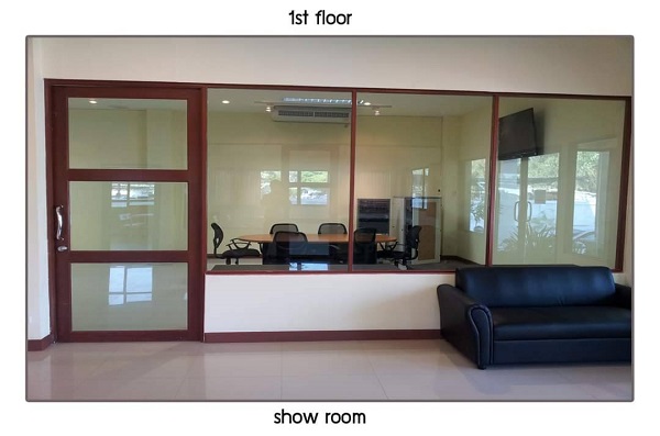  ขายและ ให้เช่า อาคาร  4 ชั้น พร้อม โรงงาน  ในนิคมอุตสาหกรรมบางพลี เนื้อที่ 2,800 ตร.ม  ตัวอาคาร 4 ชั้น   เนื้อที่ชั้นละ 700 ตร.ม  