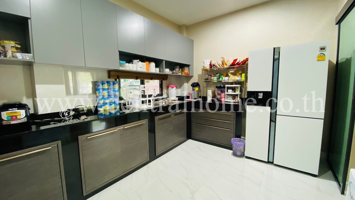 บ้านเดี่ยว ชีวารมย์ นครอินทร์-ราชพฤกษ์ Luxury Built in พร้อมอยู่