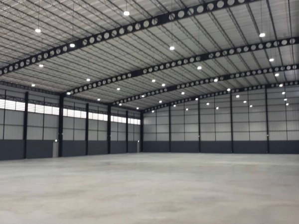 ให้เช่าโกดัง คลังสินค้า โรงงานพร้อมออฟฟิศ ขนาด 1,000 ตารางเมตร ทำเลดีมากติดถนนหทัยราษฏร์ บางชัน คลองสามวา