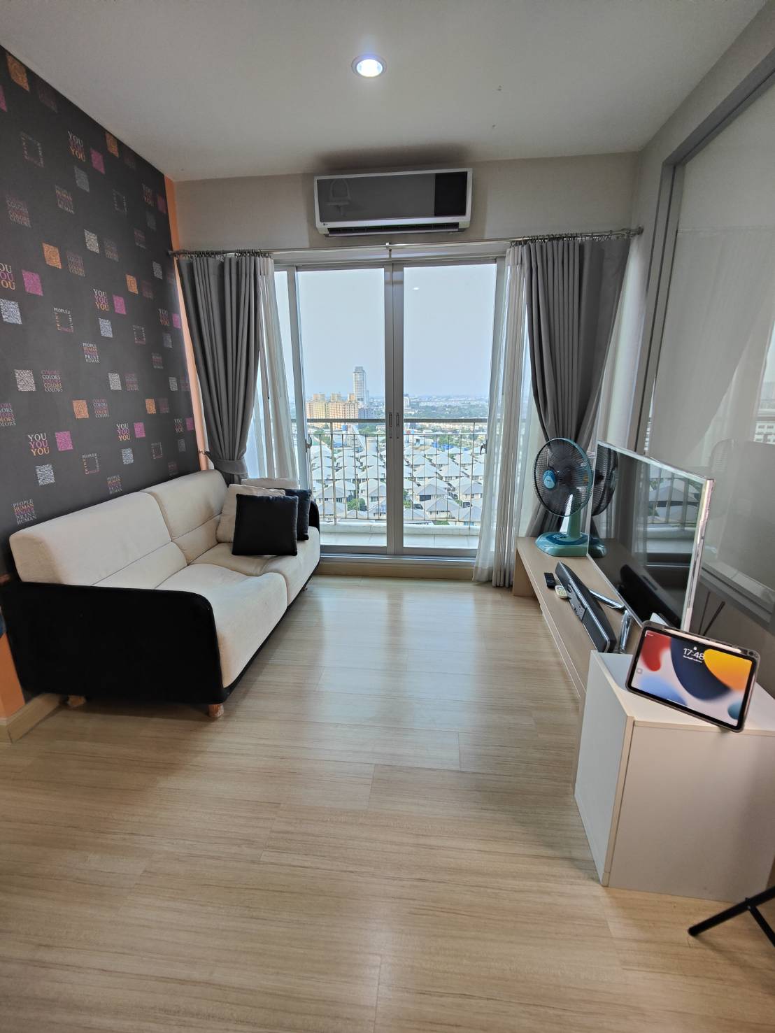 ขายคอนโดเดอะ พาร์คแลนด์ ศรีนครินทร์ เลคไซด์ (พร้อมอยู่) บางพลี สมุทรปราการ