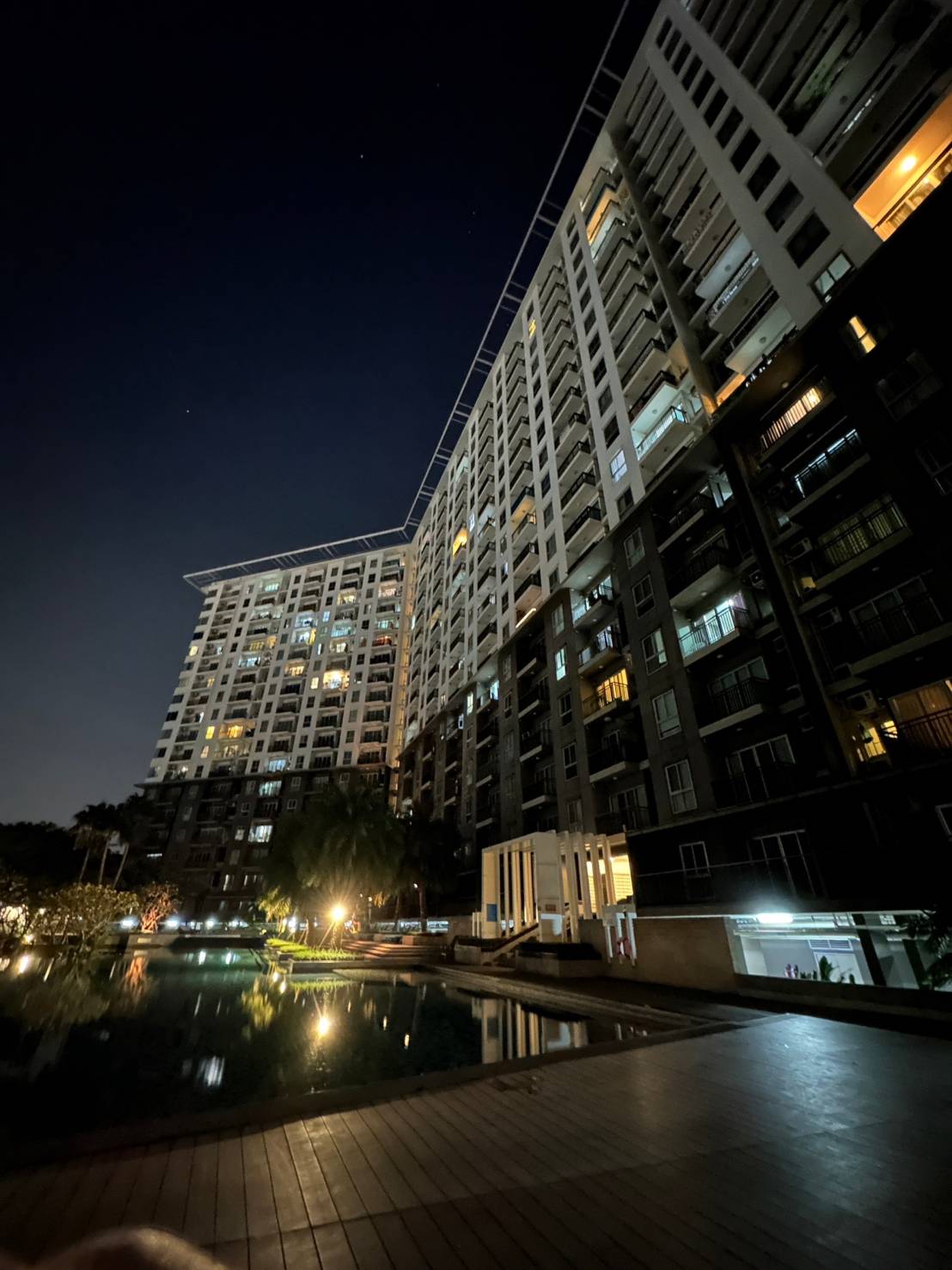 ขายคอนโดเดอะ พาร์คแลนด์ ศรีนครินทร์ เลคไซด์ (พร้อมอยู่) บางพลี สมุทรปราการ