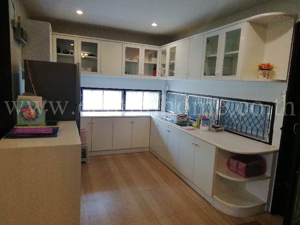 บ้านเดี่ยว หมู่บ้าน เดชา 2 ซอย รามคำแหง 78 ตกแต่งครบ