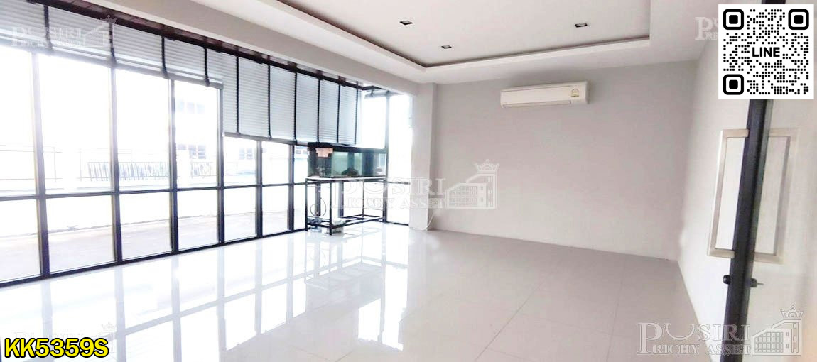 โรงงาน 1.5 ไร่ พื้นใช้สอย 1,838 ตร.ม. ใกล้ ถ. เศรษฐกิจ เงียบสงบท้ายซอยเเวดล้อมโรงงาน เทรลเลอร์เข้าสะดวก พร้อมบ้านพักคนงานอีก 10 ห้อง  KK5359S