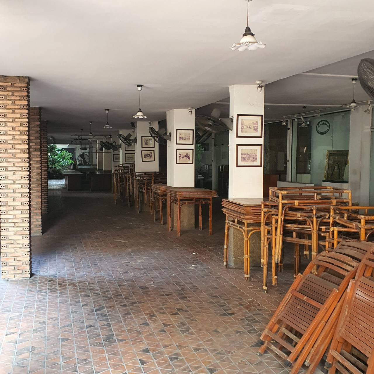 ขายกิจการ สีลมวิลเลท เนื้อที่ 3ไร่ 3งาน 76ตารางวา ย่านสีลม จ.กรุงเทพฯ