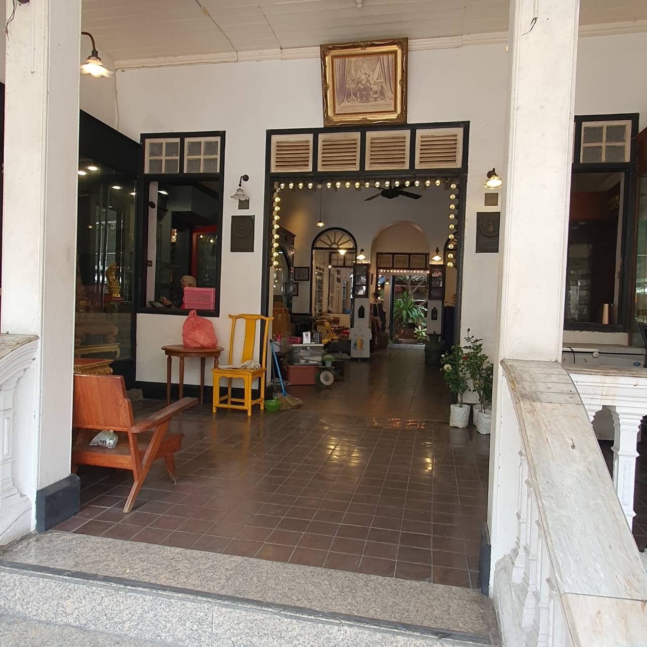 ขายกิจการ สีลมวิลเลท เนื้อที่ 3ไร่ 3งาน 76ตารางวา ย่านสีลม จ.กรุงเทพฯ