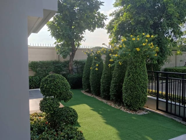 ให้เช่า บ้านเดี่ยว ไลฟ์ บางกอก บลูเลอวาร์ด รามอินทรา 65 ใกล้สถานีรถไฟฟ้าสายสีชมพูสถานี วัชรพลและคู้บอน