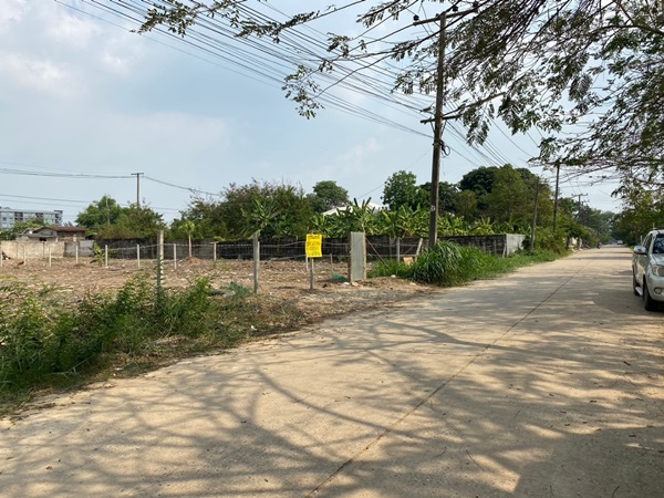 ขายที่ดินเปล่าถมแล้ว ในเมืองเอกซอย 4/9 บูรพา 2 ตำบลหลักหก อำเภอเมืองปทุมธานี จังหวัดปทุมธานี